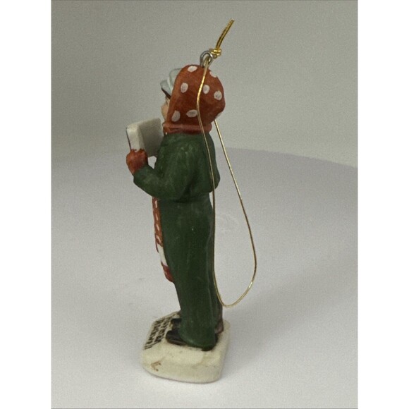 Vtg 1978 Norman Rockwell Christmas Ornament Carolee Caroler Ceramic 3.5" - Picture 2 of 9